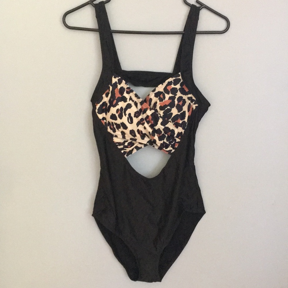 Leopard one piece